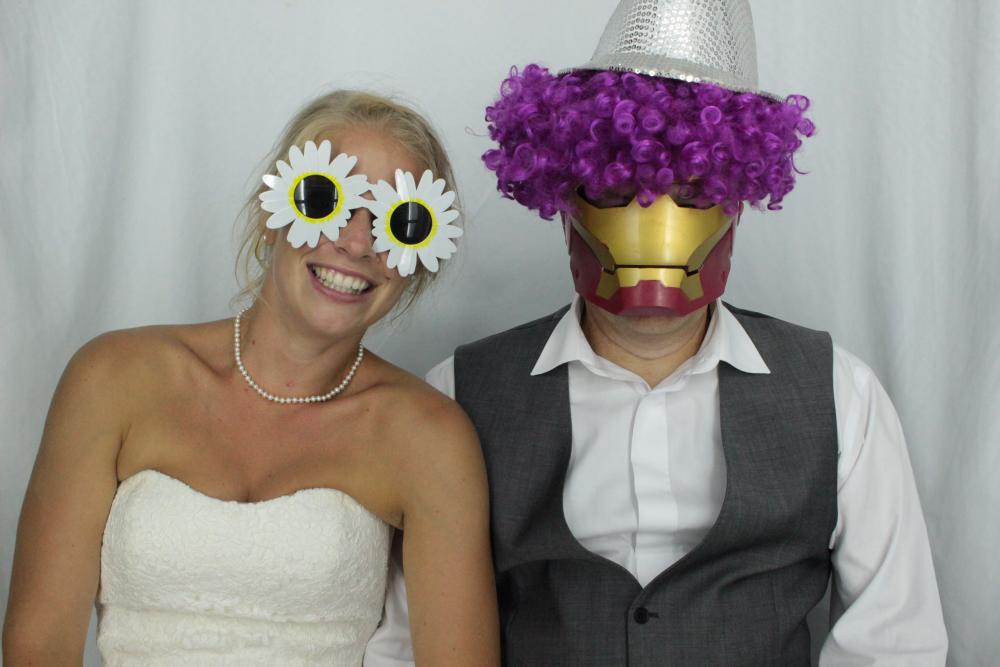Laura & Oliver | View more photos from the event at gallery.myphotoboothexperience.co.uk/u/MyPhotoBoothExperienceLtd/Laura-Oliver